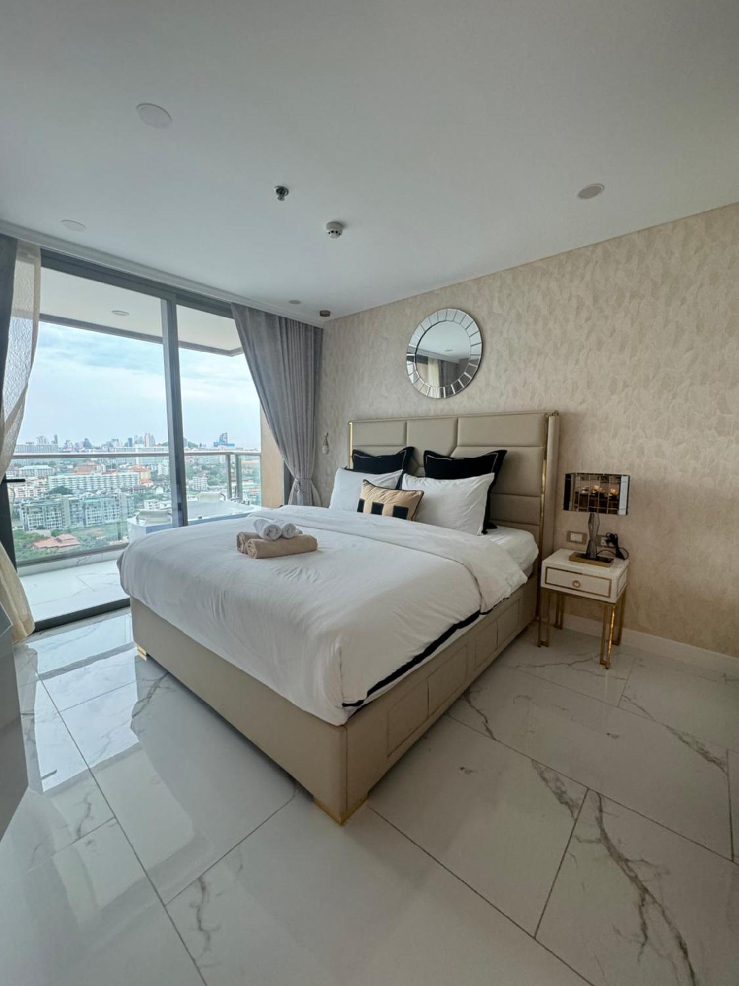 Copacabana Beach Jomtien 科帕卡巴纳海乔木提安海滩毗邻乔木提安夜市 Exterior foto