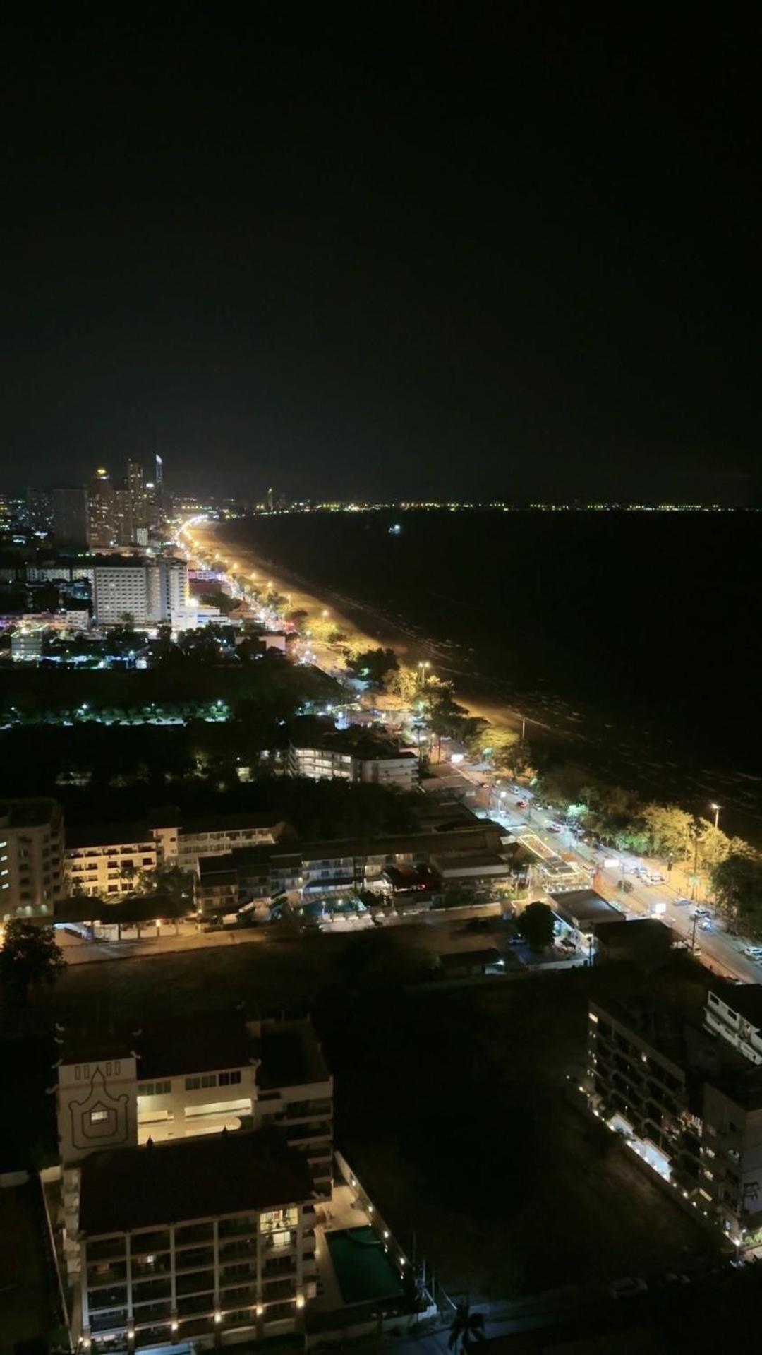 Copacabana Beach Jomtien 科帕卡巴纳海乔木提安海滩毗邻乔木提安夜市 Exterior foto