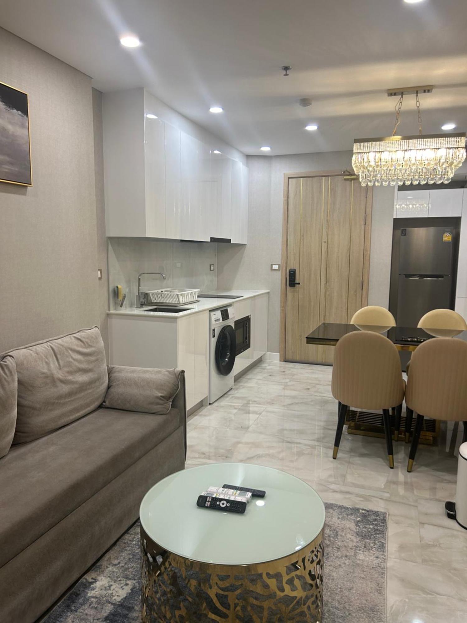 Copacabana Beach Jomtien 科帕卡巴纳海乔木提安海滩毗邻乔木提安夜市 Exterior foto